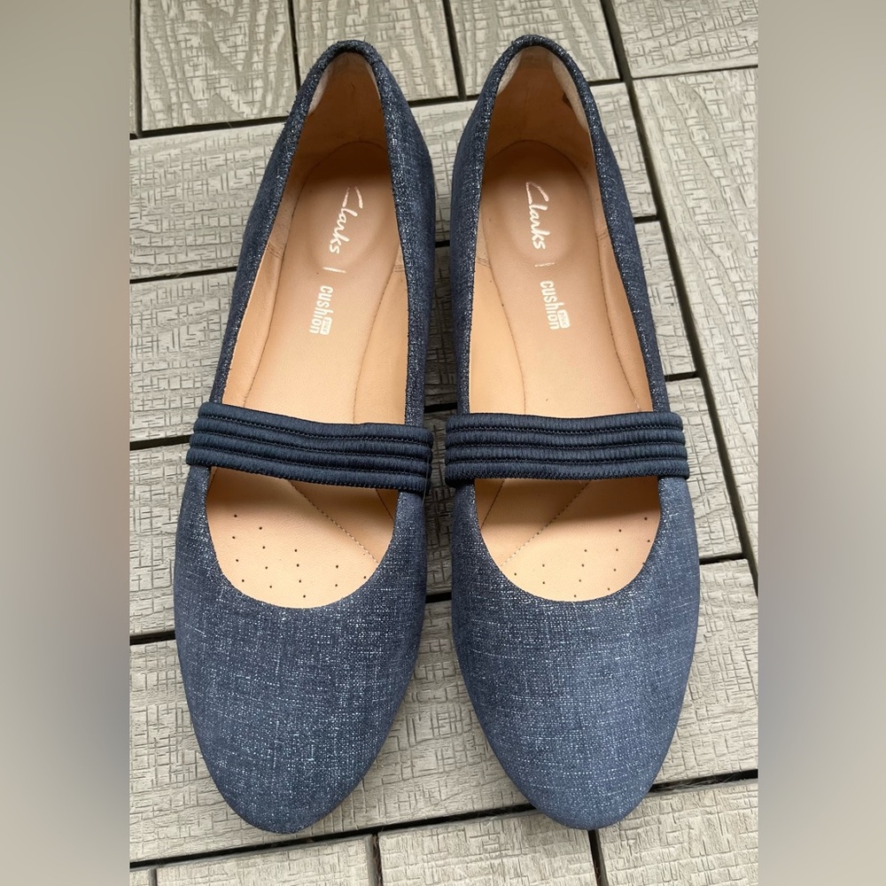 Clarks plus CUSHION size 39